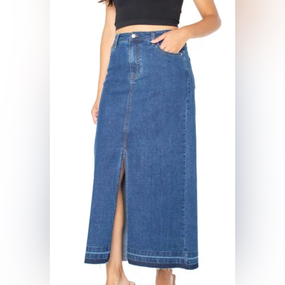 Celebrity Pink Denim Maxi Skirt Size 3